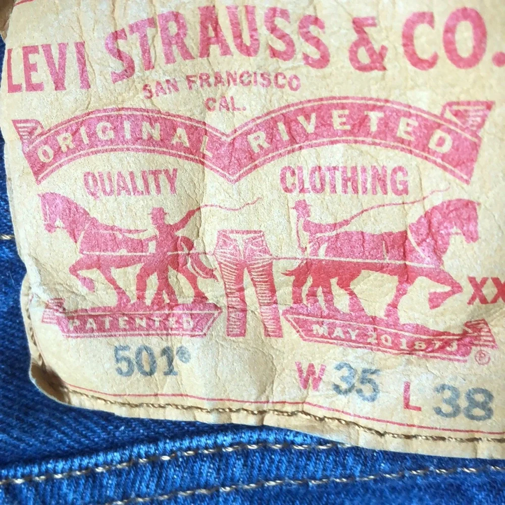 Levi’s blue 501 jeans size 34/34